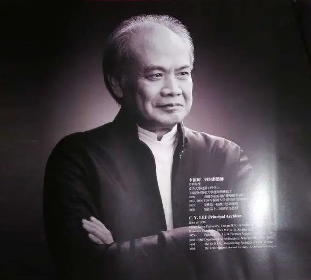 李祖原大师新作:武汉中国建筑科技馆,外观