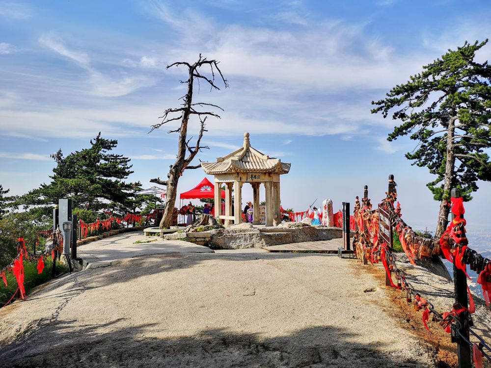 华山玉女峰,华山论剑