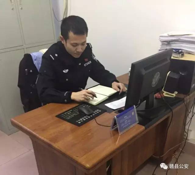 爷爷吴作葵,曾任赣县,南康县两地公安局长 我们赶紧来感受下