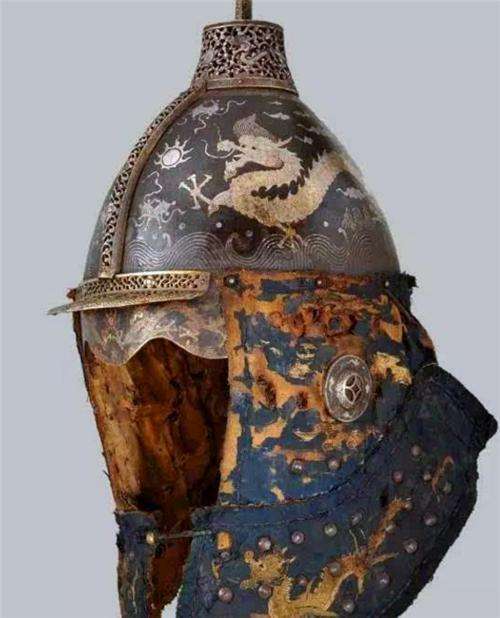 古代将军头盔上为何有个"尖,到底有什么用?古人智慧令人折服