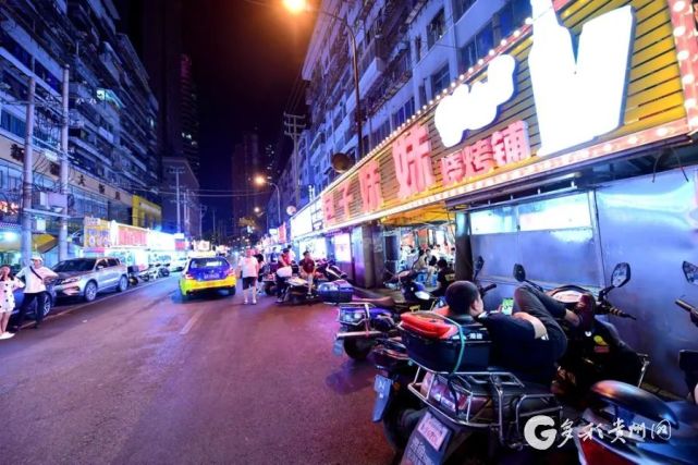 关于青云路夜市,关于这个陪伴贵阳人近30年的深夜食堂,你有什么难忘的