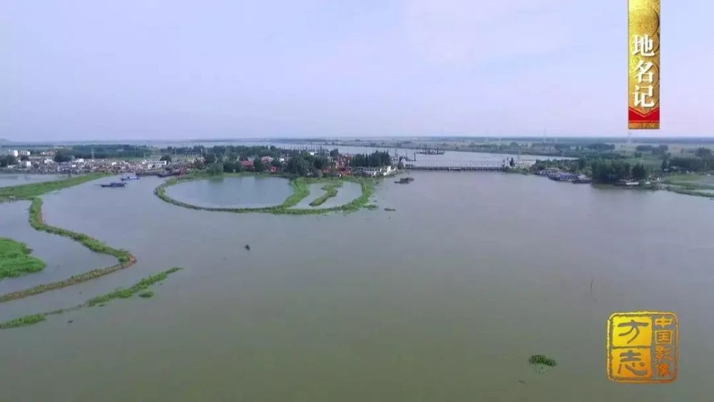 明光"流星赶月"舞步轻盈锣鼓铿锵激昂 剪纸精美绿豆酒口味独特大闸蟹