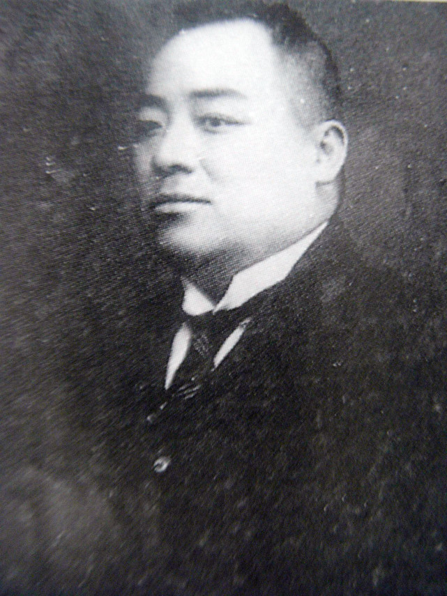 直到1955年3月8日,周作民因心脏病猝发,在上海逝世,享年71岁.