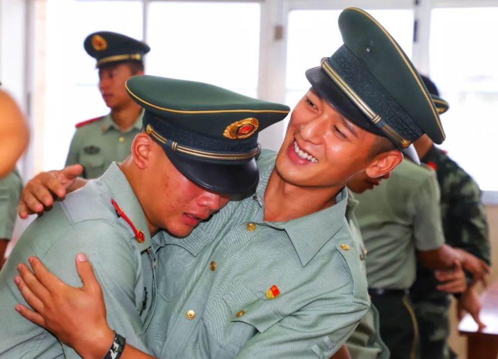 催泪现场!卸衔,军人最不忍看的一刻