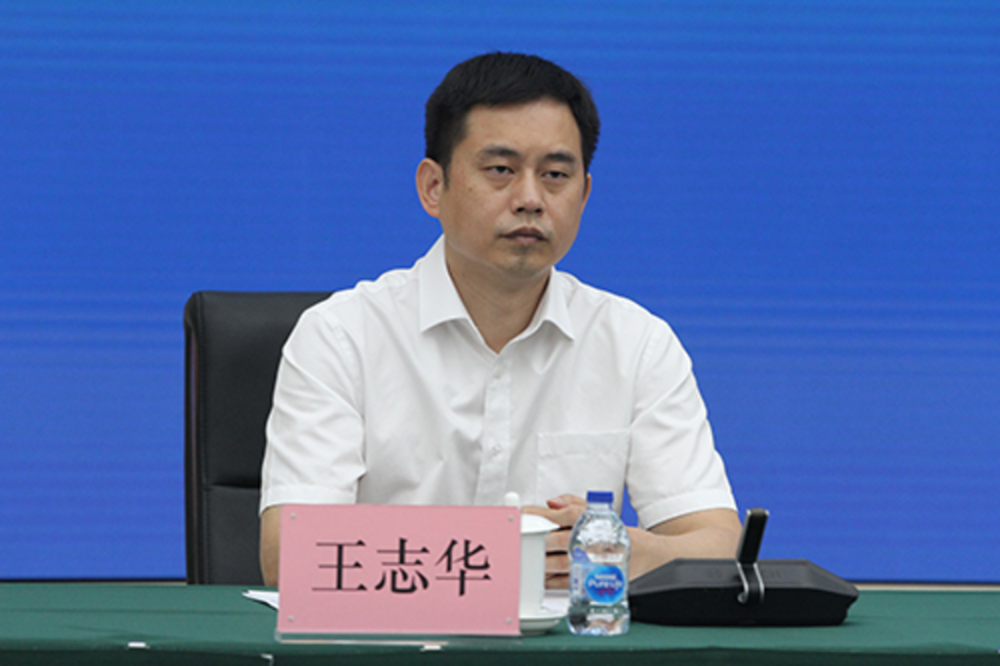 中国气象局应急减灾与公共服务司副司长,新闻发言人王志华