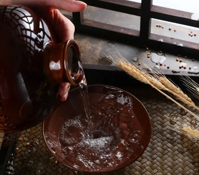 1000年前,卖酒真的赚钱吗?