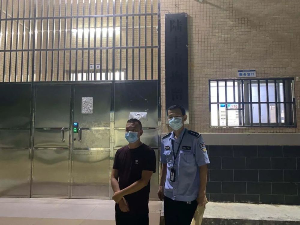 3个无证驾驶者被陆丰交警送进了拘留所
