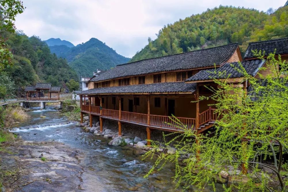 (浦江县旅游景区(浦江县景区美景)旅游业是浦江县的一个优势,还有一