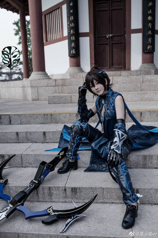 剑侠情缘网络版三定国炮太cosplay