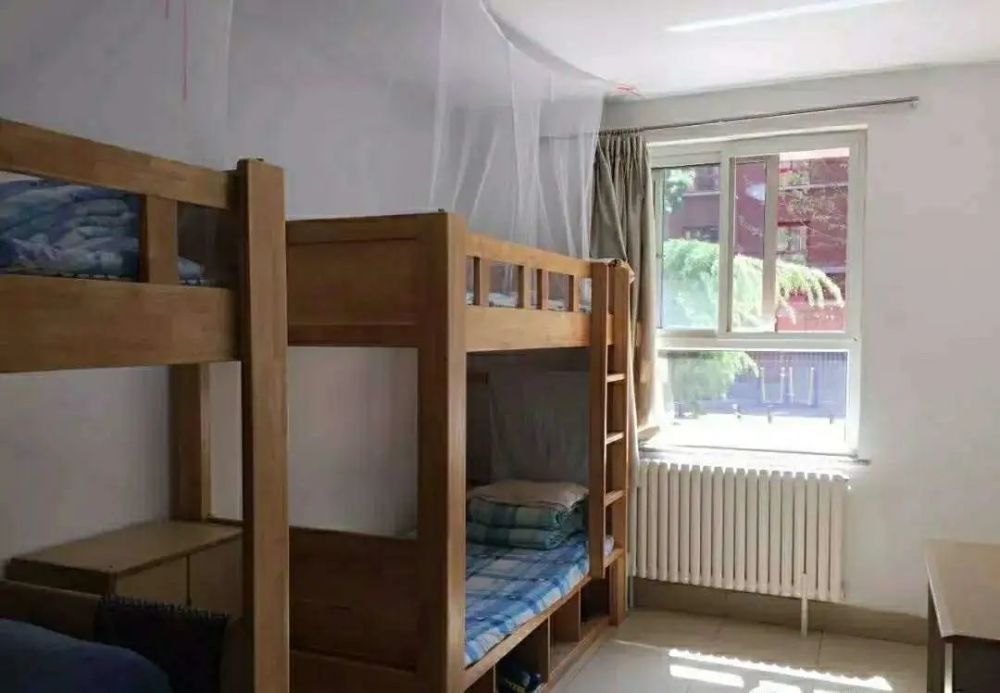 想了解人大附十一师达等学校先来波宿舍实景图探索一番