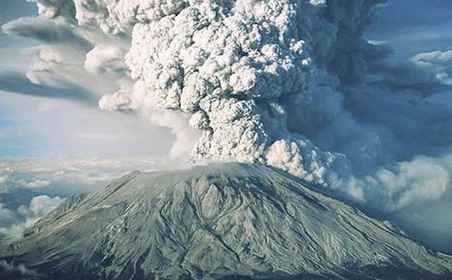 火山爆发威力惊人