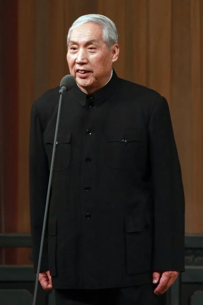 深切缅怀│京剧《红灯记》中"李玉和"的扮演者钱浩梁逝世