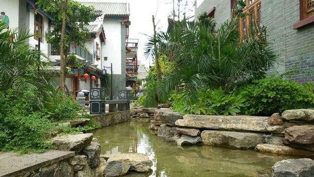 荔波县gdp_贵州荔波县白裤瑶族(3)