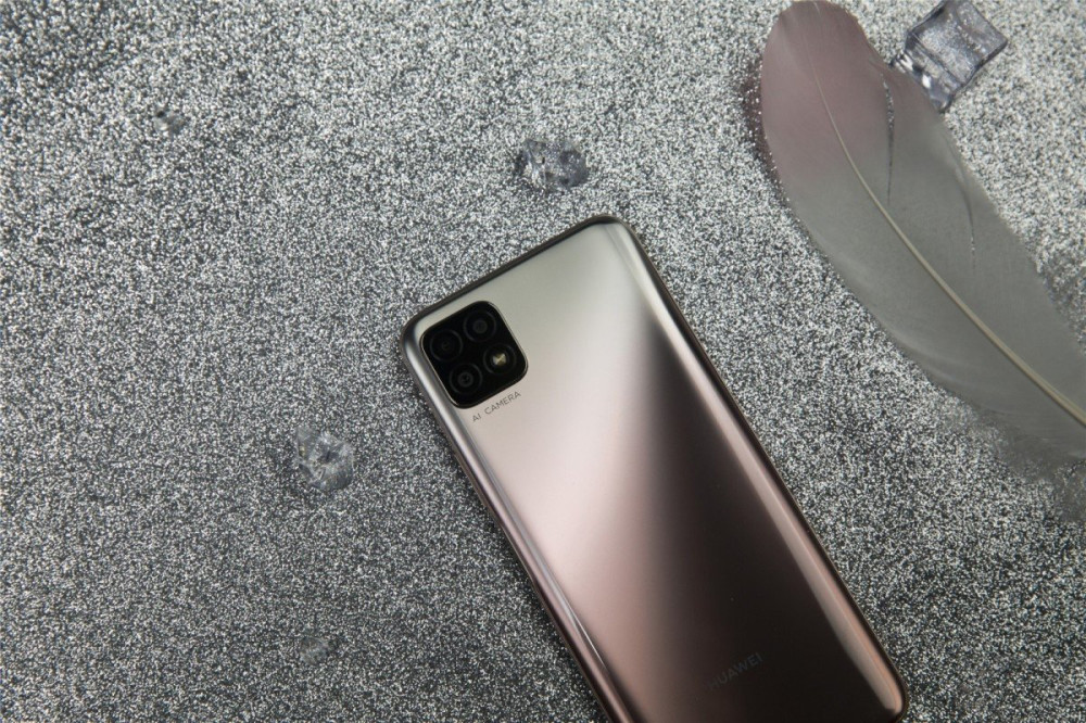 华为畅享系列再出新品,千元5g轻旗舰,外观致敬mate30!