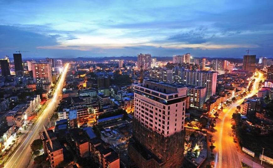 沿海人口最少的城市_沿海城市图片