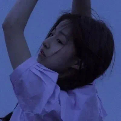 来了,你们一直找的好看不明显的情头!