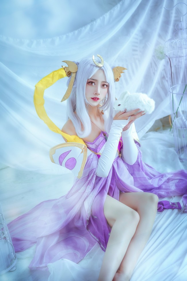 cos:王者荣耀 嫦娥 小姐姐好仙啊