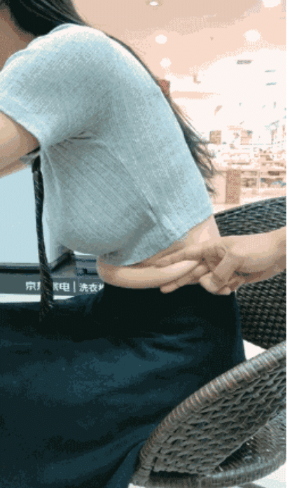 女生的肚子到底有多神奇哈哈哈哈遇到这女生求生欲全无啊