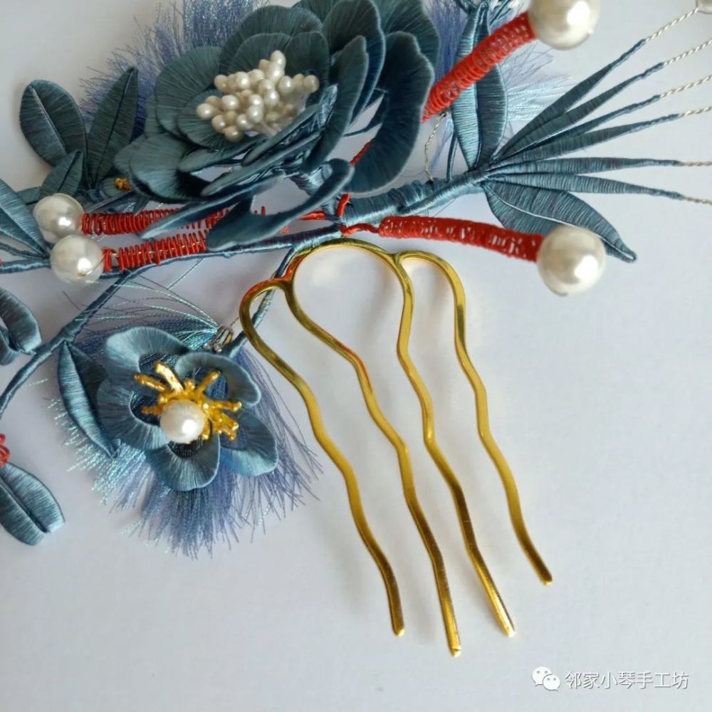 【缠花教程—仿故宫蓝色妖姬(下)发梳