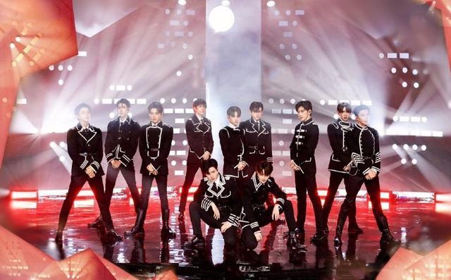 让r1se心甘情愿为自己赚钱龙丹妮的忽悠能力是天生的