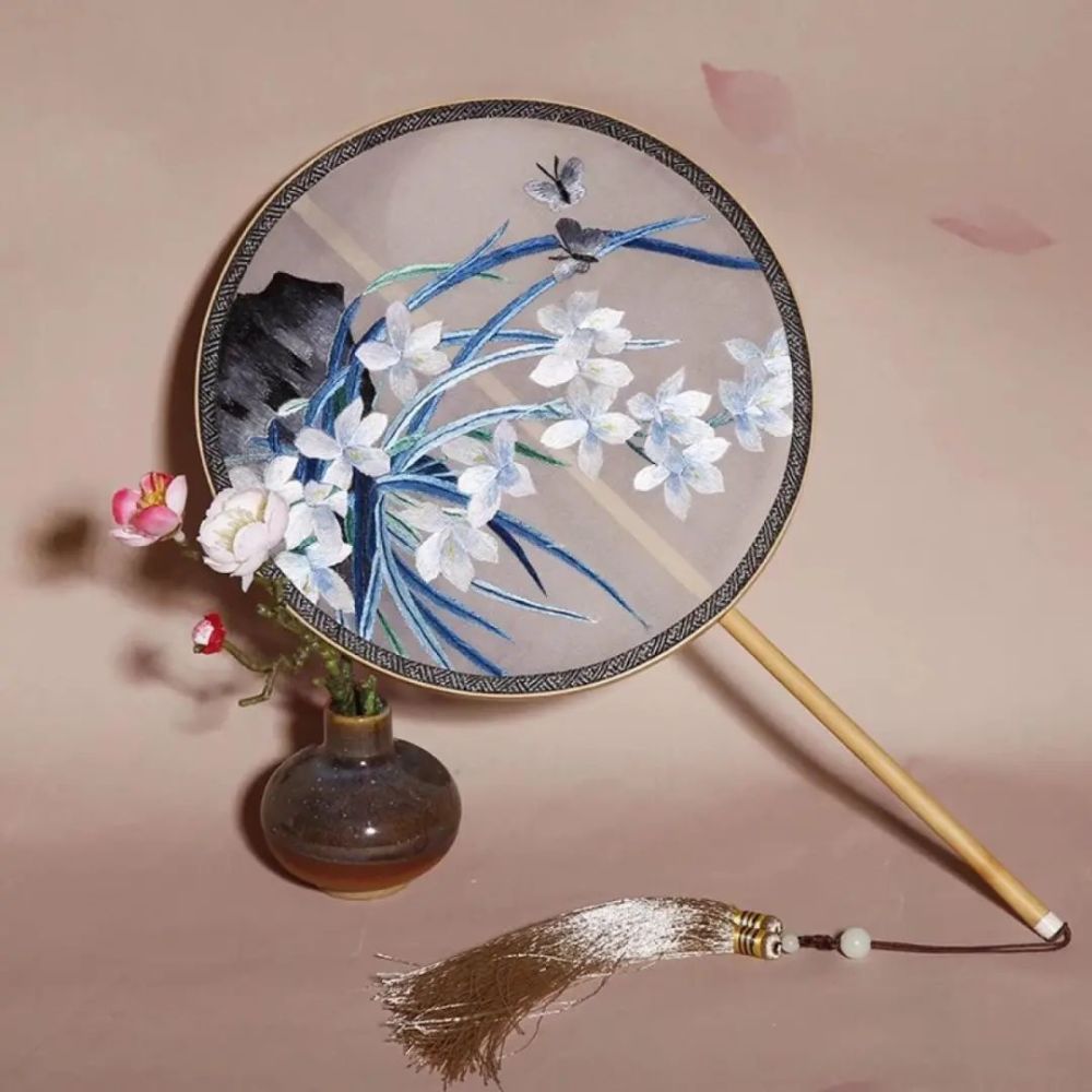 花瓣形团扇