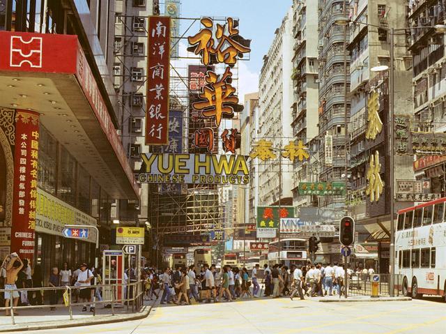 照片记忆90年代的香港街景这是古惑仔走向衰落的时代