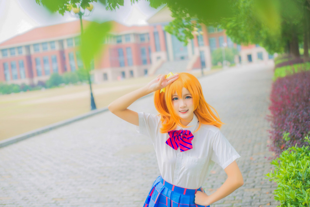 【lovelive!】高板穗乃果校服cosplay——初心感动!