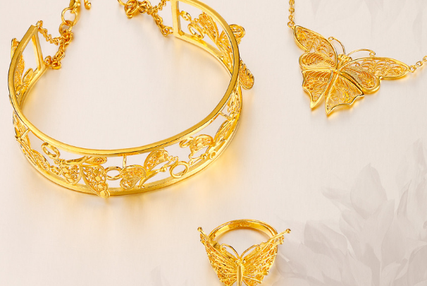 梦境中的璀璨光辉，解读梦见自己黄金首饰的深层含义