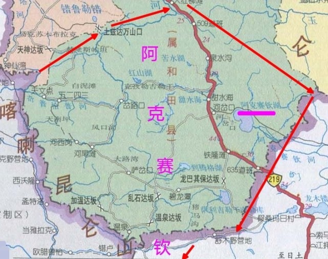 小部分在西藏自治区阿里地区日土县,总面积4万2685平方公里