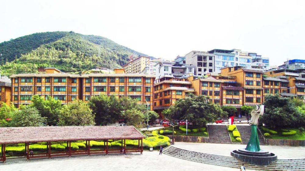 【绿春景区景点】国家aa级景区—绿春县东仰风情园景区