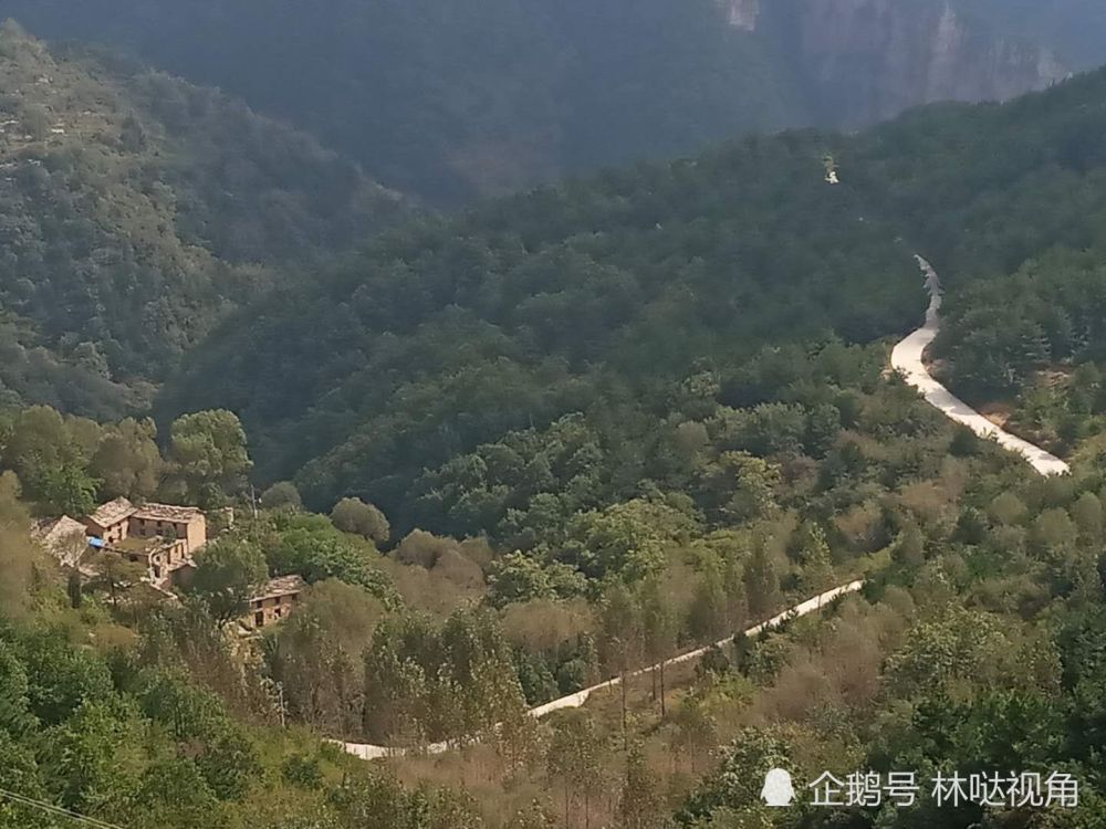 太行之巅河南林州大垴村著名的盘山道路线