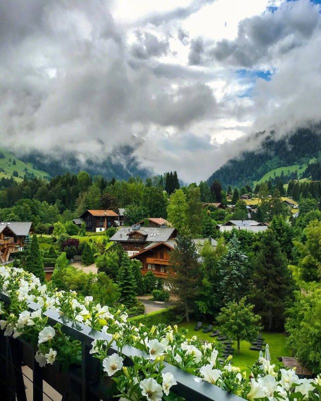 《爱的迫降》取景地—瑞士