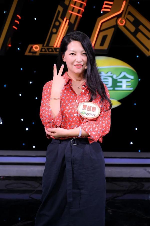 海棠——腹语表演者王静娱——电台主播毕继铭——女机长盖伦妹