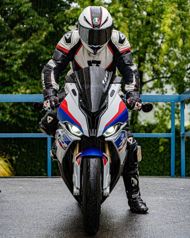 新款宝马摩托车,bmw s1000rr 2020