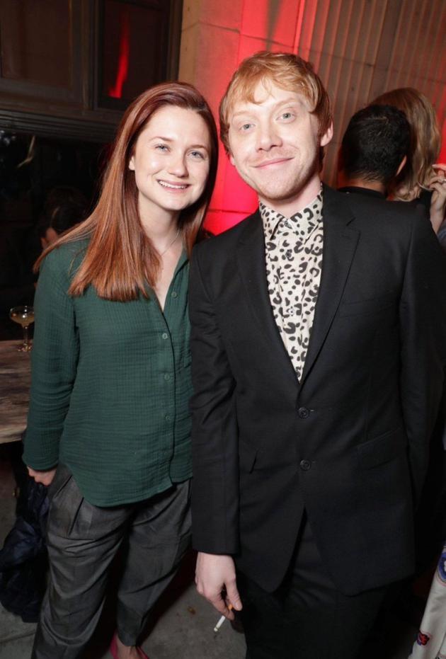 哈利波特》罗恩金妮兄妹再相遇网友:岁月无情