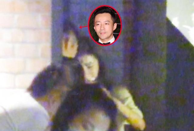 汪小菲深夜泡吧,喝醉酒紧搂神秘美女,两人还互加好友