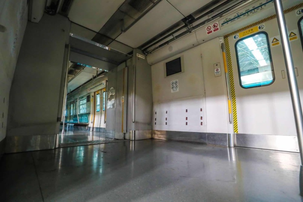北京地铁4号线拆除部分座椅,今后"更能装了"!