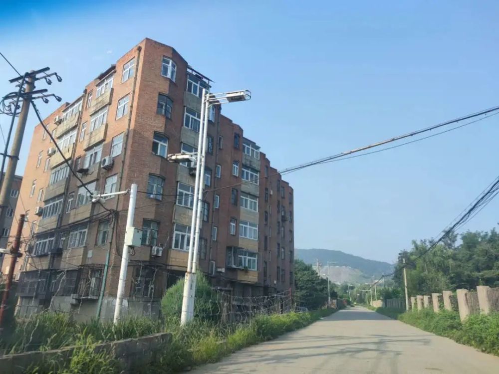 在迁安矿区(滨河村)工作的首钢员工子女,可按石景山区生源参加高考