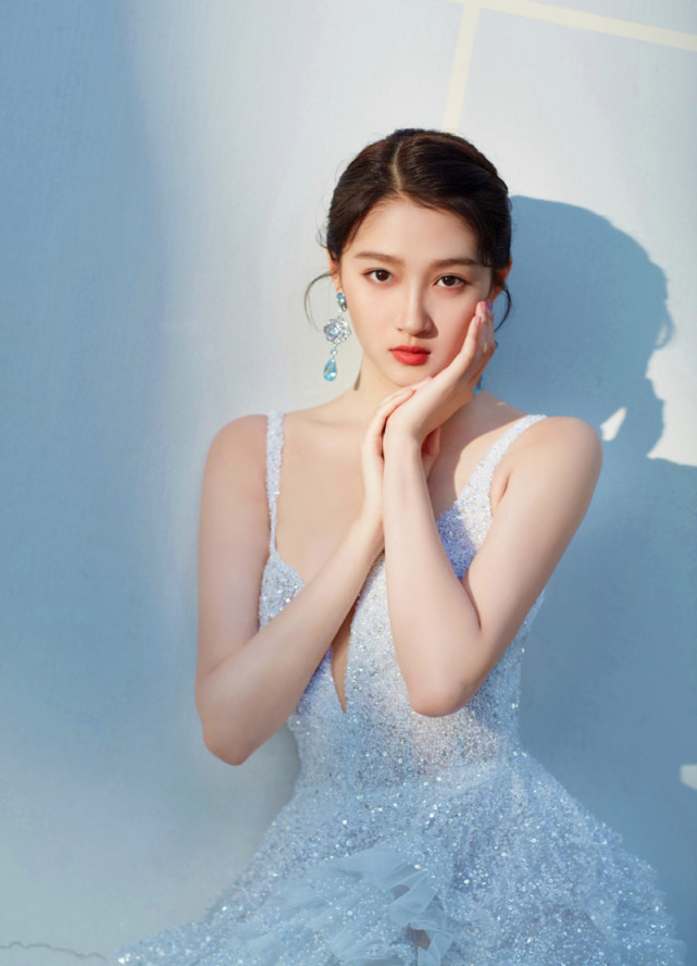 最美面孔之 关晓彤