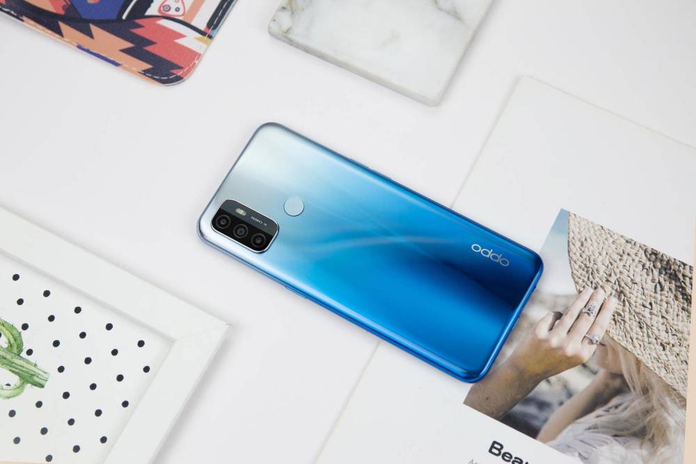 oppoa32充电接口图片,oppoa32充电器接口图片 历经5h残酷测试oppoa32续航绝了堪称千元神机