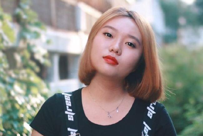 北大最"土"才女李雪琴:意外成为网红,从此人生开挂