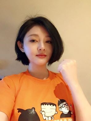 大s被吐槽是塑料人 反击要网友停止网络语言霸凌（图）