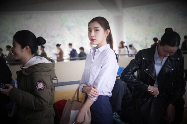 厦航尝试乘务员招聘会直播 开中国民航业之先