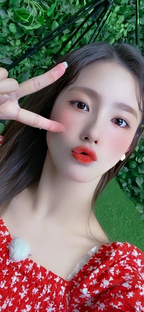 赵美延 曺薇娟i-dle 壁纸图片