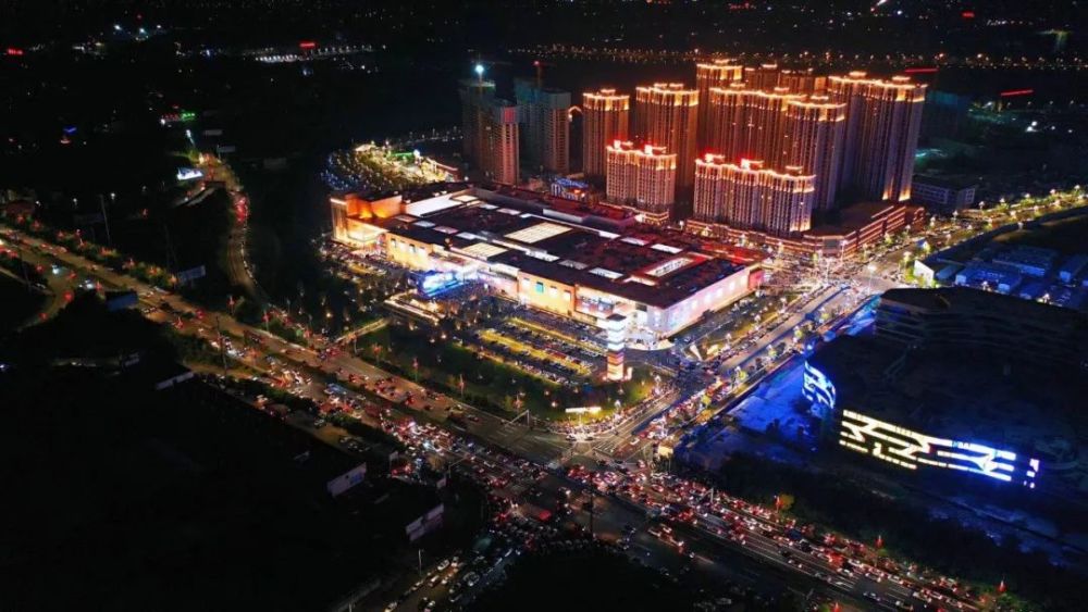 衡阳杉杉奥特莱斯会持续火爆吗?