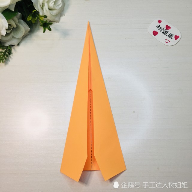 玩具折纸:简单经典的纸飞机,能飞十几米远