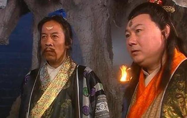 赏善罚恶二士,来自侠客岛,名叫张三和李四.