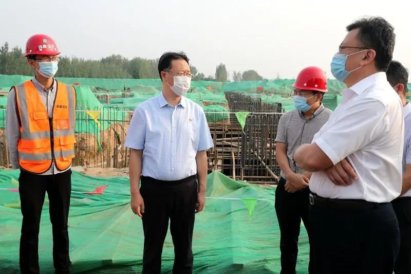 副区长赵春兴参加相关活动.