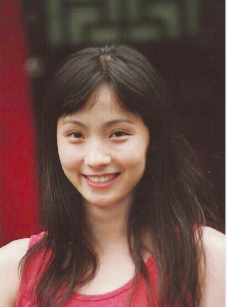 小陶虹年轻时是又甜又灵的人间水蜜桃吧,颜值方面从来
