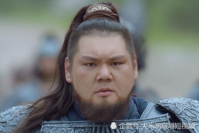 在三国历史中,武将排名有两种,第一种吕布,赵云,典韦,关羽,马超.